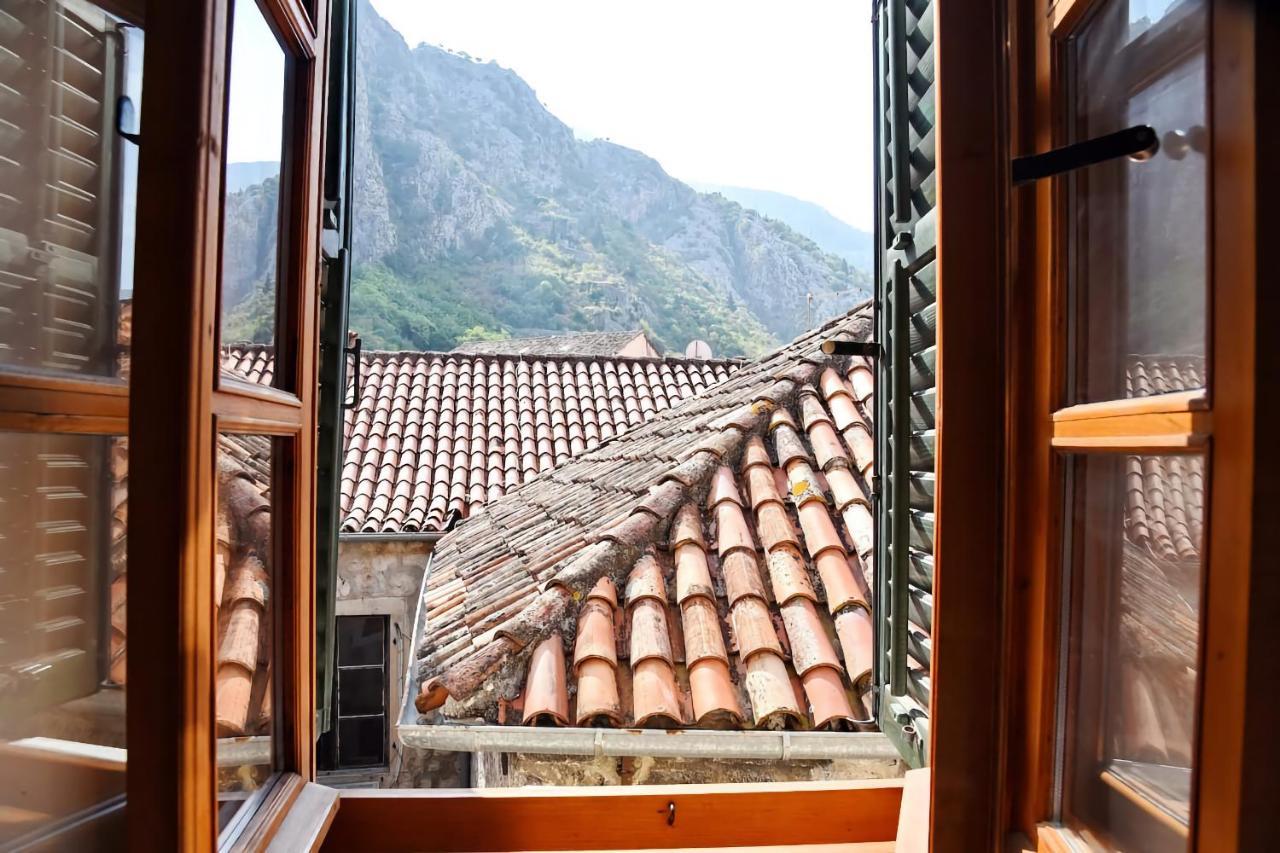 Cozy 2 Bedroom Apartment In Antique Bizanti Palace Kotor Exterior photo